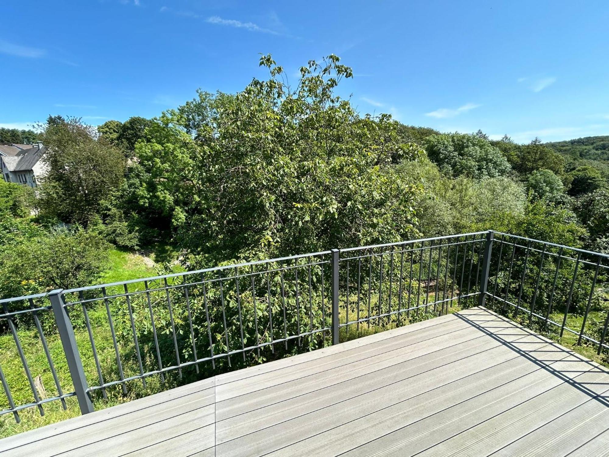 Forest Retreat- Serene 160M2 With Forest Views Wermelskirchen Luaran gambar